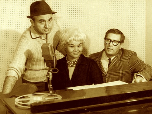 Phil Chess, Etta James & Ralph Bass en 1960 - Photo Michael Ochs